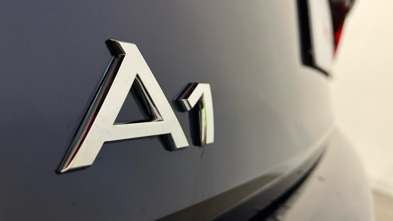 Audi A1 35 TFSI S Line 5dr S Tronic Petrol Hatchback